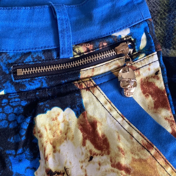 Jeans - Picture 4 of 5